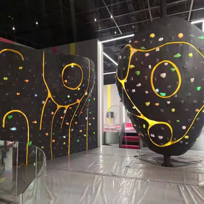 拓展攀爬灯光效果
